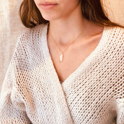 Witte parel lang - Ketting - Modelfoto