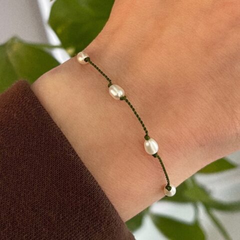 Pearl Love Bracelet Green • 14k Gold Filled • Adjustable in size