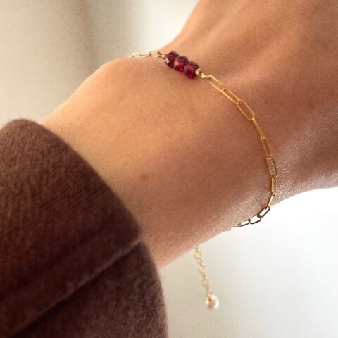 Gemstone Bracelet Garnet • 14k Gold Filled • Adjustable
